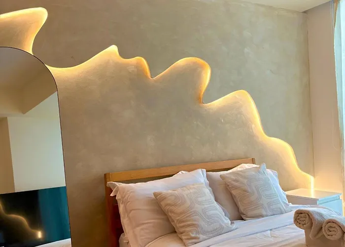 Casa De Leon - Azure Urban Aparthotel